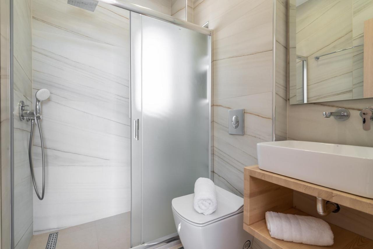 Spartakos Luxury Villa 2 Koukounariá Dış mekan fotoğraf
