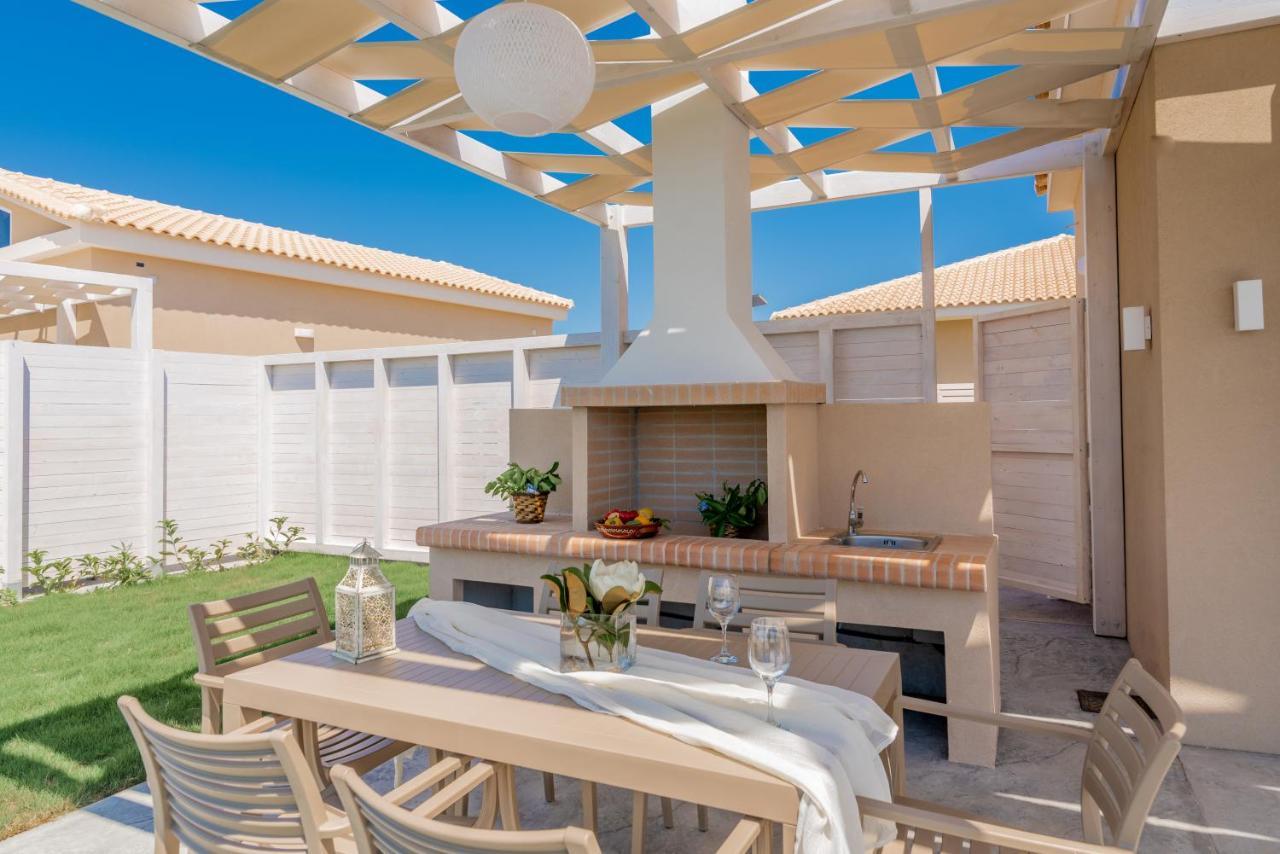 Spartakos Luxury Villa 2 Koukounariá Dış mekan fotoğraf